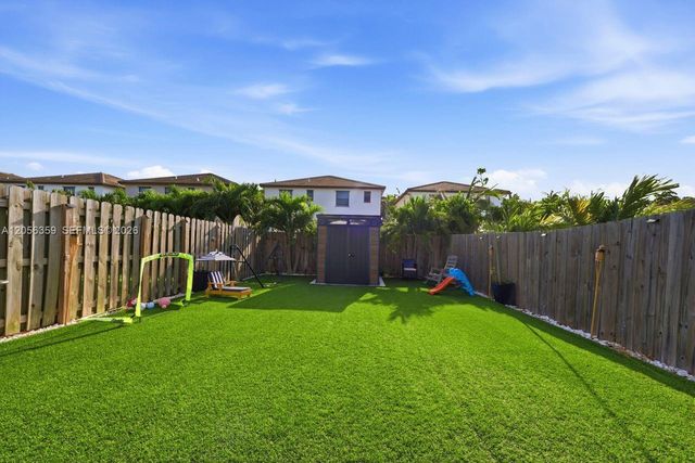 25418 SW 108th Ct, Homestead, FL 33032