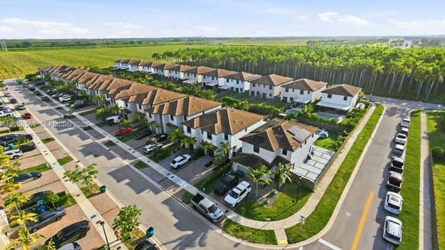 25418 SW 108th Ct, Homestead, FL 33032
