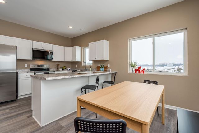 3109 Bassett Drive, Mankato, MN 56001