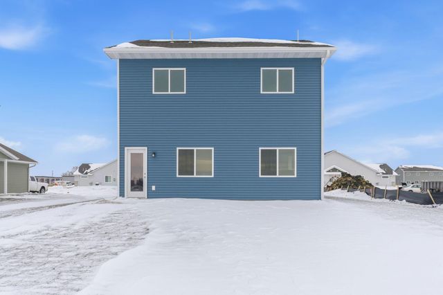 3109 Bassett Drive, Mankato, MN 56001