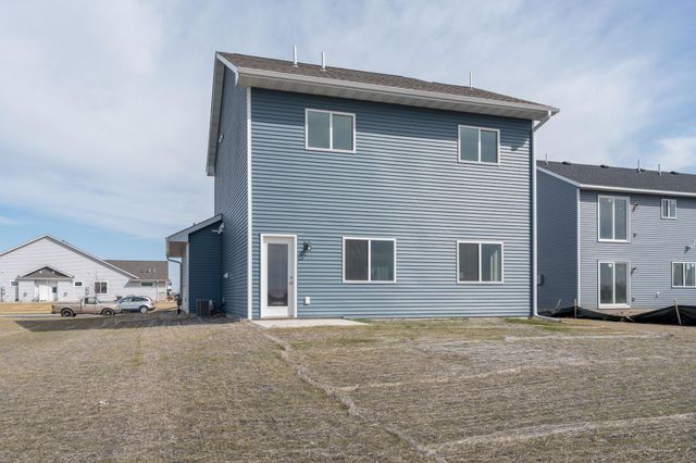 3109 Bassett Drive, Mankato, MN 56001