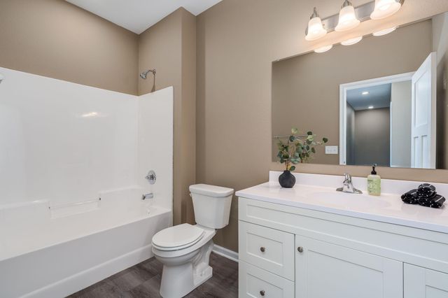 3109 Bassett Drive, Mankato, MN 56001