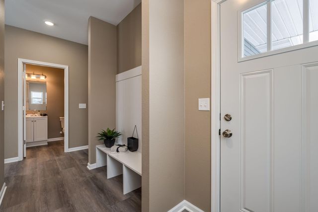 3109 Bassett Drive, Mankato, MN 56001