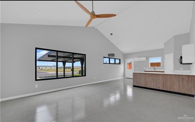 408 Sparrow Road 4, Weslaco, TX 78596