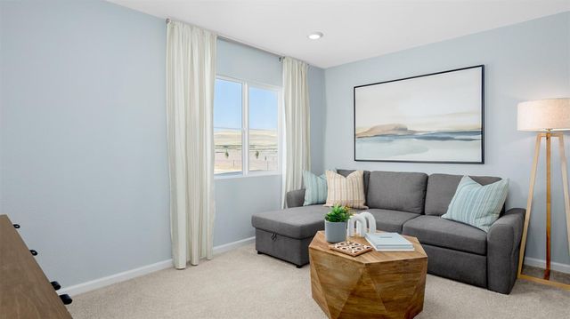 201 Brighton Ranch Way, Patterson, CA 95363