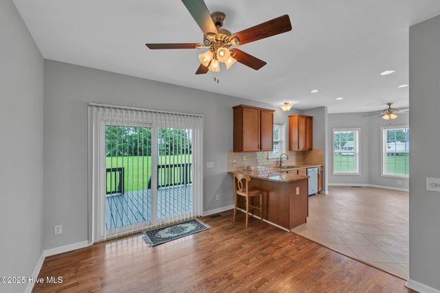 817 Tulls Creek Road, Moyock, NC 27958