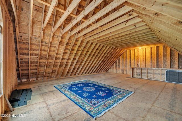 817 Tulls Creek Road, Moyock, NC 27958