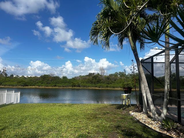 2386 SW 183rd Terrace, Miramar, FL 33029