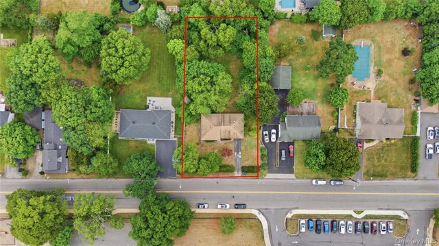 385 Manhattan Boulevard, Islip Terrace, NY 11752
