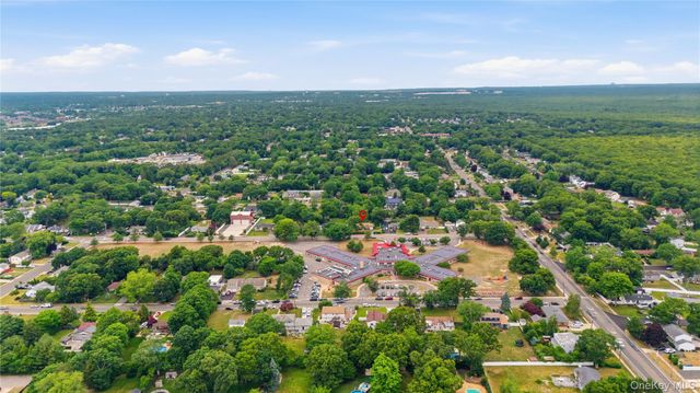 385 Manhattan Boulevard, Islip Terrace, NY 11752