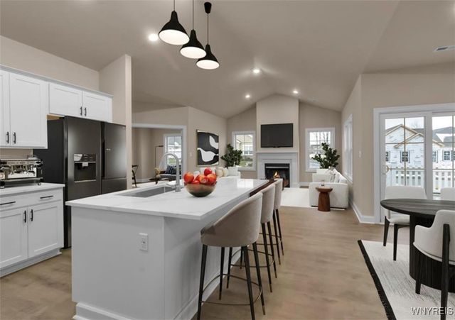 5665 Southwestern Boulevard 14A, Hamburg, NY 14075