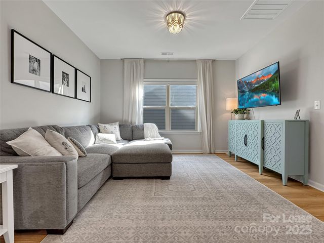 162 Tetcott Street, Mooresville, NC 28115