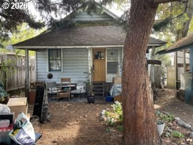 4017 E 16TH Ave, Eugene, OR 97403