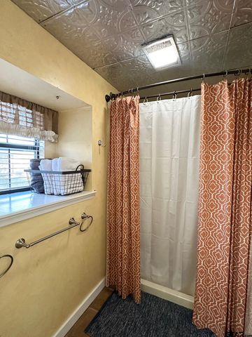 708 Quail Ln, Whitehouse, TX 75791