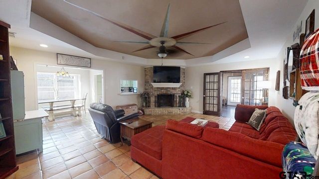 708 Quail Ln, Whitehouse, TX 75791