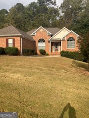 4290 McClanes Court, Conyers, GA 30094