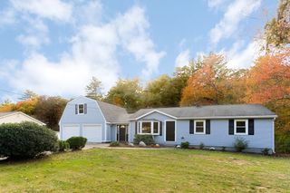 25 Westbrook Ave., Ware, MA 01082
