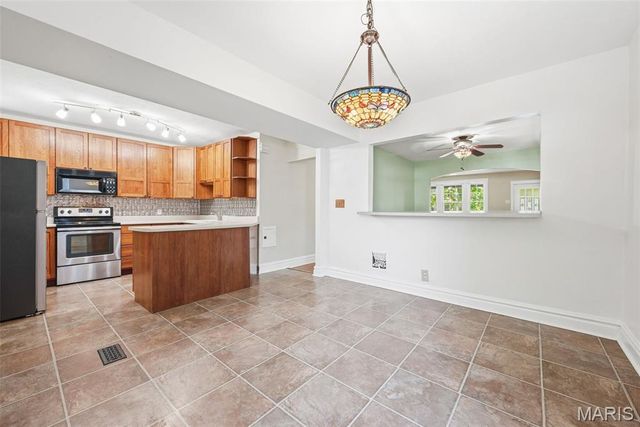 3811 Fillmore Street, St Louis, MO 63116