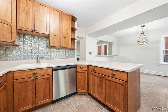 3811 Fillmore Street, St Louis, MO 63116