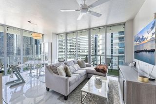 1111 SW 1st Avenue 2420-N, Miami, FL 33130