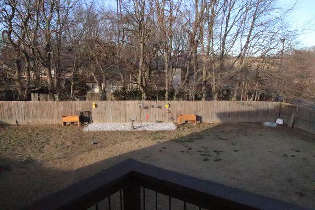 1001 W Broad Street, Republic, MO 65738