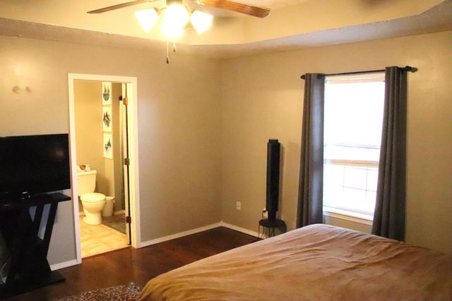 1001 W Broad Street, Republic, MO 65738