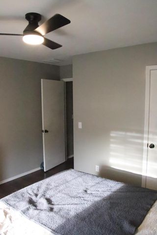 1001 W Broad Street, Republic, MO 65738