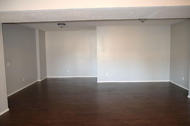 1001 W Broad Street, Republic, MO 65738