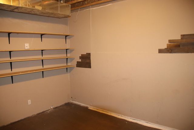 1001 W Broad Street, Republic, MO 65738