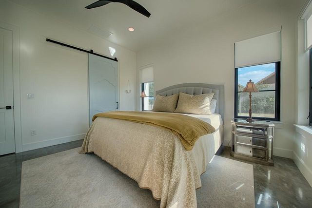 103 River Bend DR, Kingsland, TX 78639