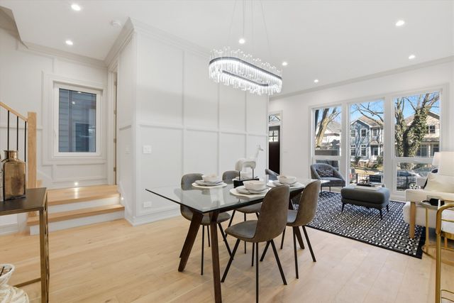 4846 N Hermitage Avenue, Chicago, IL 60640