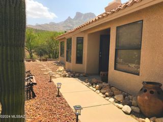 1773 E Deer Hollow Loop, Tucson, AZ 85737
