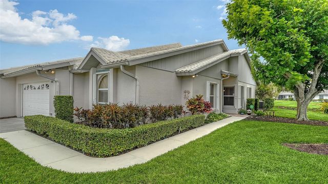 5366 CHRISTIE ANN PLACE 19, Sarasota, FL 34233