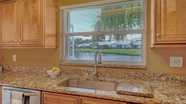 5366 CHRISTIE ANN PLACE 19, Sarasota, FL 34233