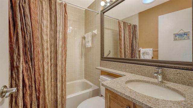 5366 CHRISTIE ANN PLACE 19, Sarasota, FL 34233