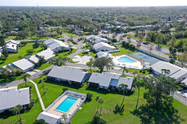 5366 CHRISTIE ANN PLACE 19, Sarasota, FL 34233