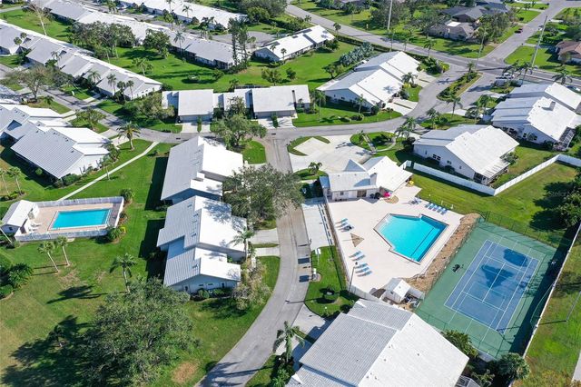 5366 CHRISTIE ANN PLACE 19, Sarasota, FL 34233