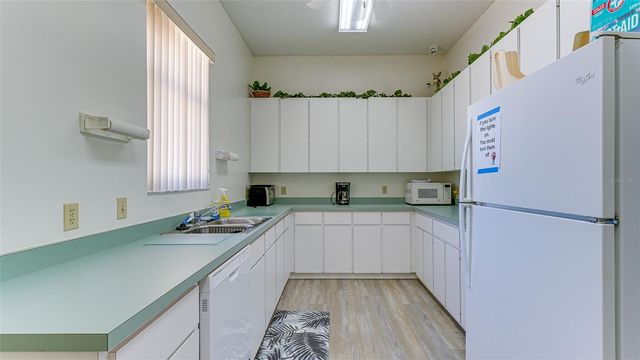 5366 CHRISTIE ANN PLACE 19, Sarasota, FL 34233