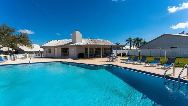 5366 CHRISTIE ANN PLACE 19, Sarasota, FL 34233