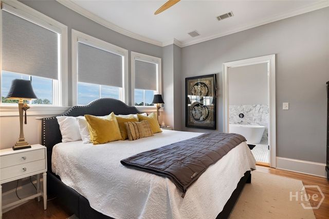 510 E Mcdonough Street, Savannah, GA 31401