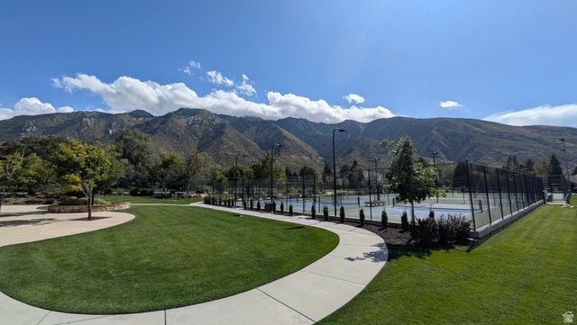8 S MOUNTAIN WOOD LN, Sandy, UT 84092