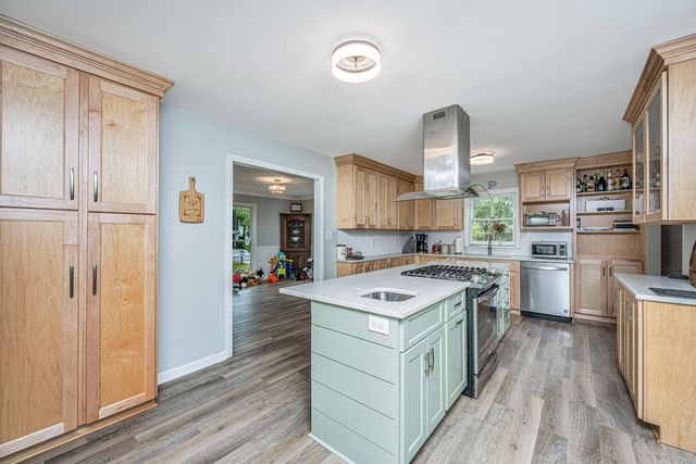 1614 Oak Island Drive Drive, Charleston, SC 29412