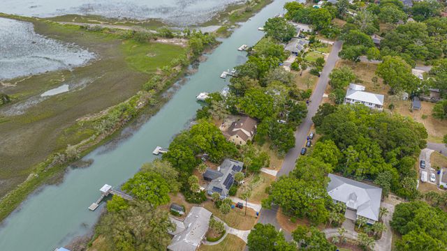 1614 Oak Island Drive Drive, Charleston, SC 29412