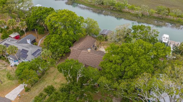 1614 Oak Island Drive Drive, Charleston, SC 29412