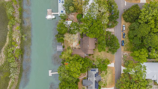 1614 Oak Island Drive Drive, Charleston, SC 29412