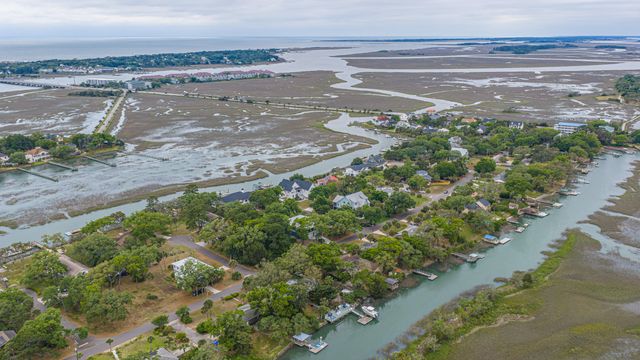 1614 Oak Island Drive Drive, Charleston, SC 29412