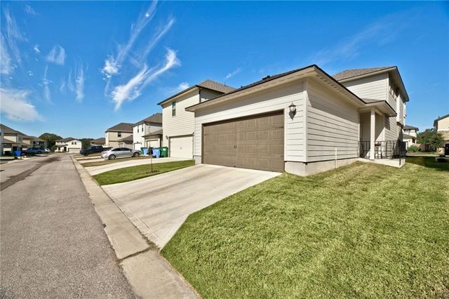 167 Iron Rail RD, Dripping Springs, TX 78620