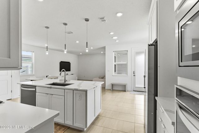 4622 CLAPBOARD CROSSING Way, Jacksonville, FL 32226