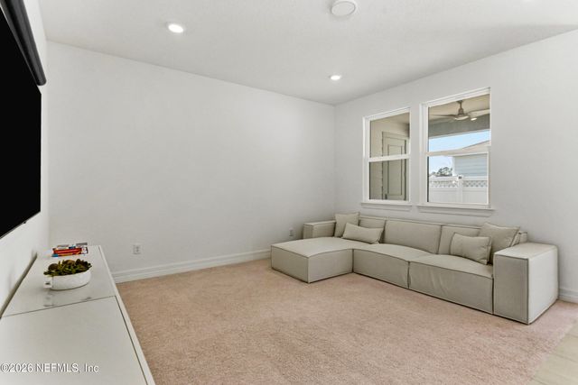 4622 CLAPBOARD CROSSING Way, Jacksonville, FL 32226