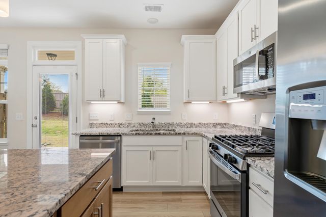 314 Hollenbeck Place, Greenville, SC 29607